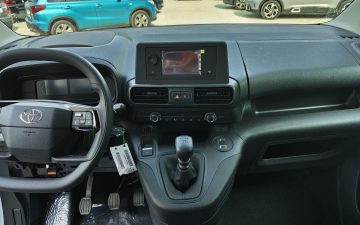 Details Toyota Proace City Verso 7 seater (model 2025) 