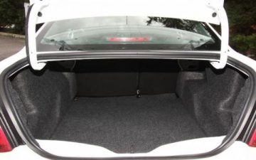 Details Peugeot 301 Sedan (Model 2022) 