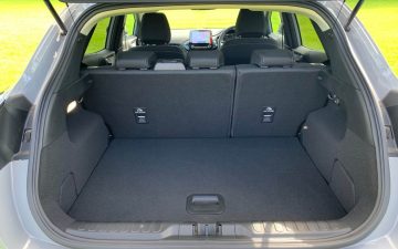 Info Reservera Ford Puma Automatic Hybrid (Model 2025) 