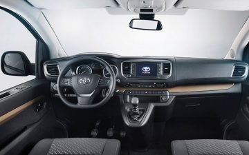 Details Toyota Proace Long 9 Persons 5 Doors (Model 2023) 